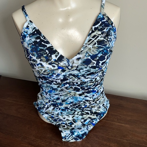 MajicSuit One Piece Swimsuit Size 10 - Picture 1 of 10